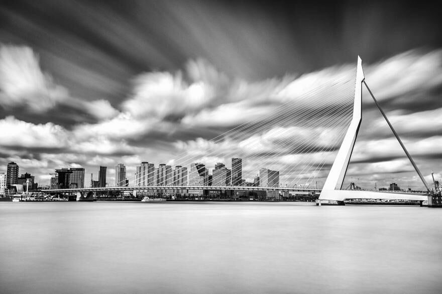 Rotterdam Canvas: 3 Minute Exposure