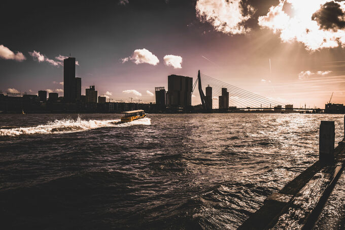 Watertaxi sunset Rotterdam