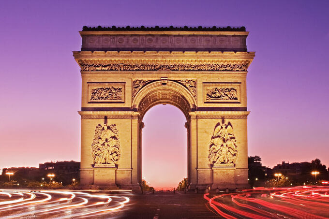 Arc de Triomphe facade