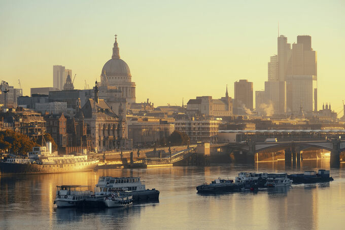 River thames at sunset