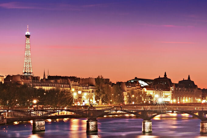 Left bank at Night, Paris