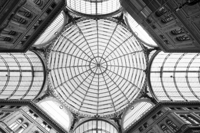 Galleria Umberto I, Napels