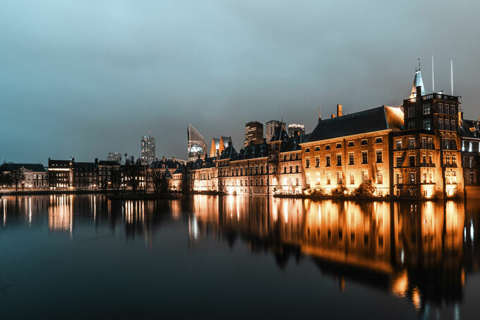 Hofvijver by night