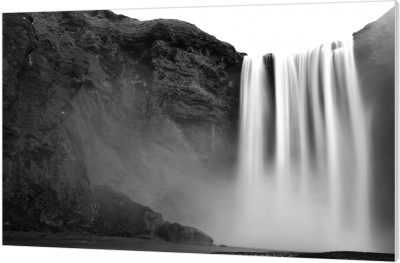 Skogafoss black and white